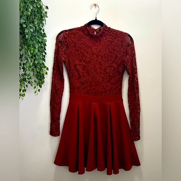 Nice causual, partying, or coptel dress, extra small short dress brown - Picture 2 of 2